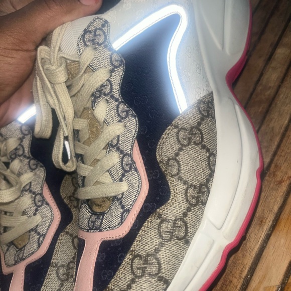 Gucci women’s sneakers - Picture 6 of 10